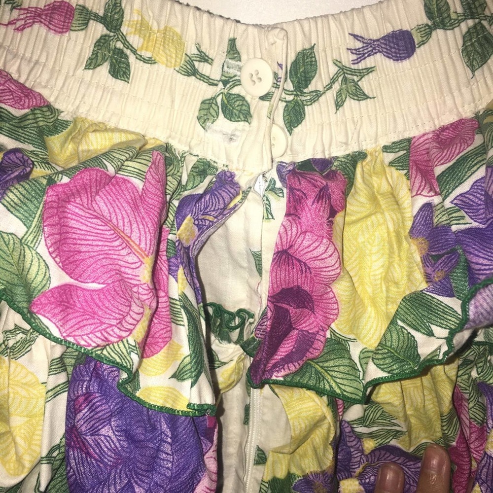 Western Floral Ruffle Full Skirt - Picture 3 of 5